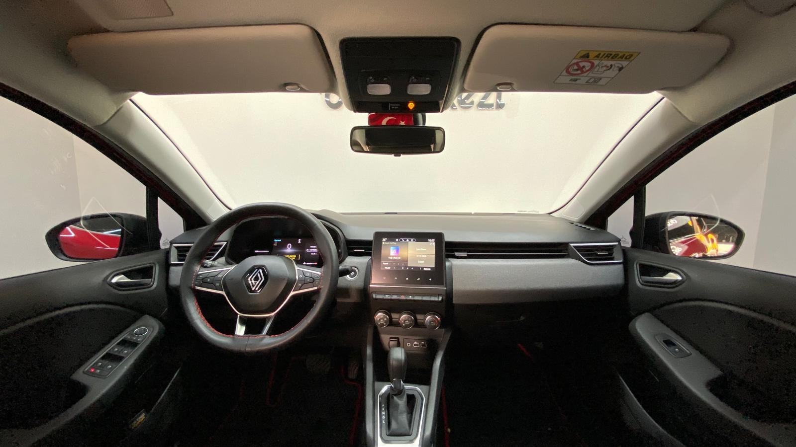 RENAULT CLIO 18